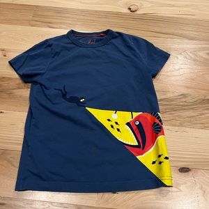 Mini Boden Boys Size 6-7 short sleeve Angler Fish T-shirt.